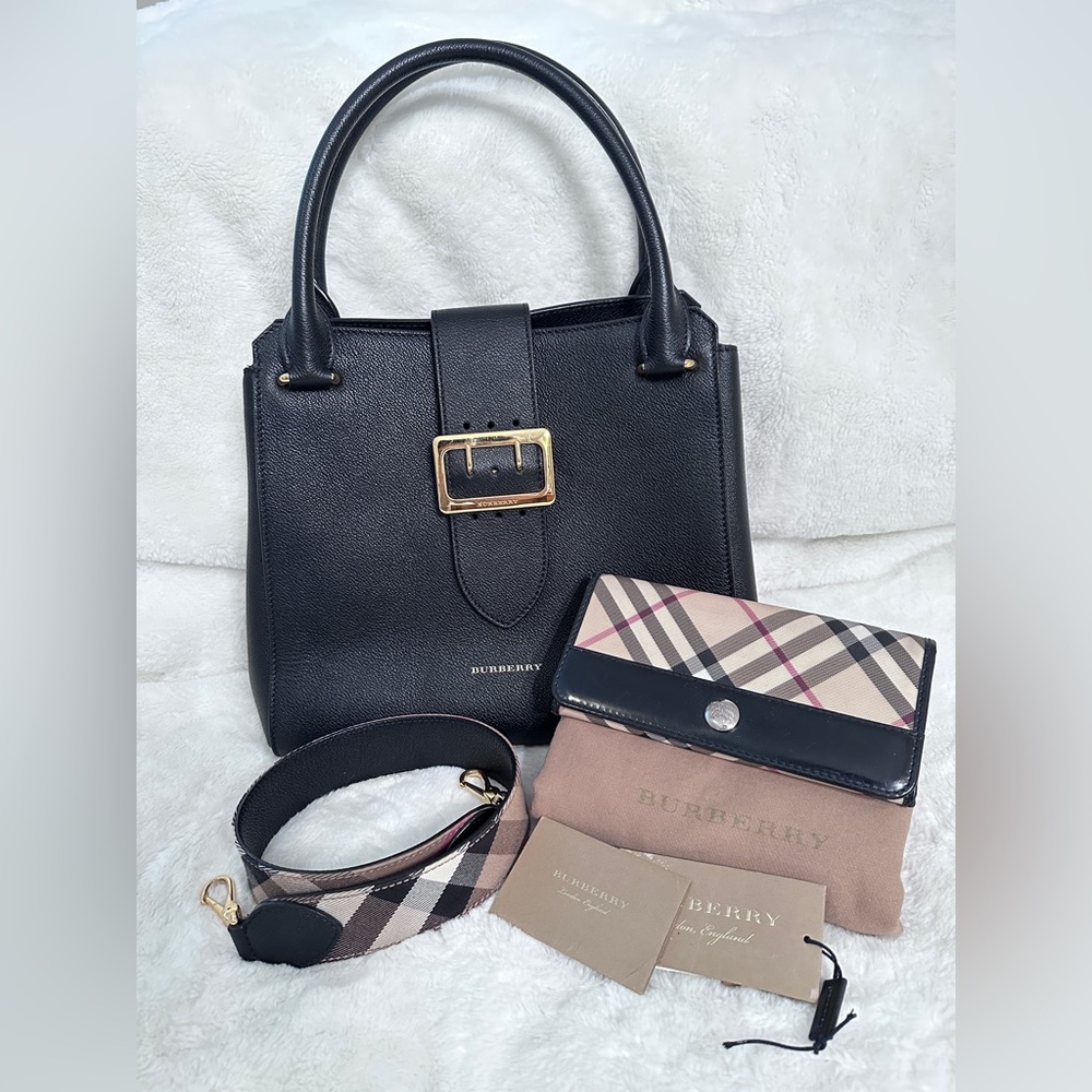 BURBERRY Medium Buckle Tote plus Wallet